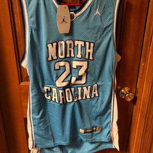 Jordan Other - new michael jordan unc jersey